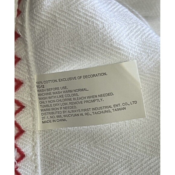 Christmas Kitchen Towels Set 2 NWT Gingerbread Mrs Claus Cookies Country Holiday - Picture 3 of 3